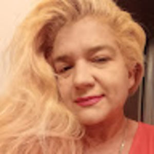 Meet your Posher, Arelis